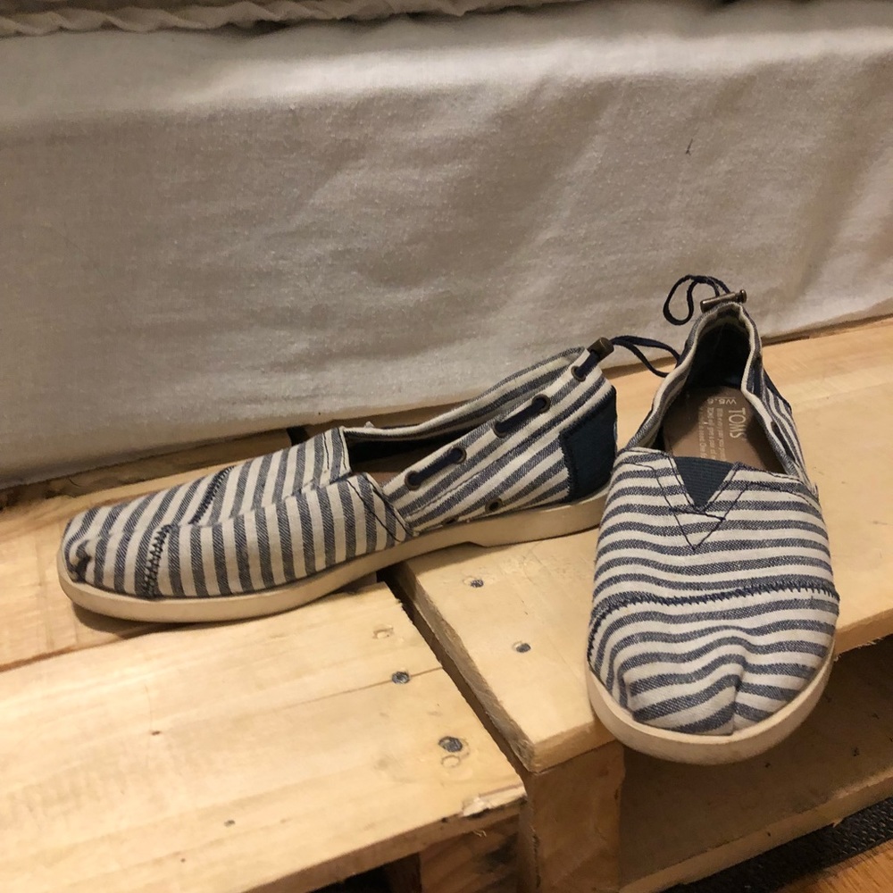 Toms for Women